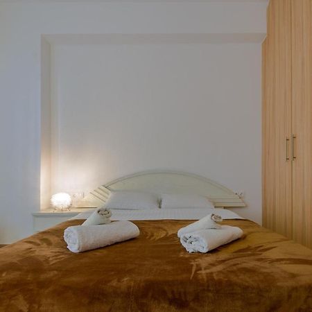 Nice 1Bd Apartment Close To Metro Station Ampelokipoi Atenas Exterior foto