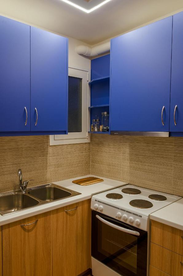 Nice 1Bd Apartment Close To Metro Station Ampelokipoi Atenas Exterior foto